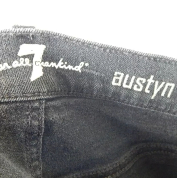 7 for all Mankind Austyn Straight Leg Jeans - Picture 4 of 5